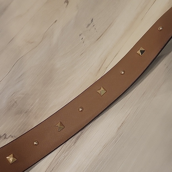 NEW! MICHAEL KORS Brown Vegan Leather Belt w/ Gold Studs Large.